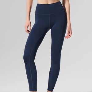 NWT ALO Yoga  7/8 High - Waist Airlift Navy Leggings